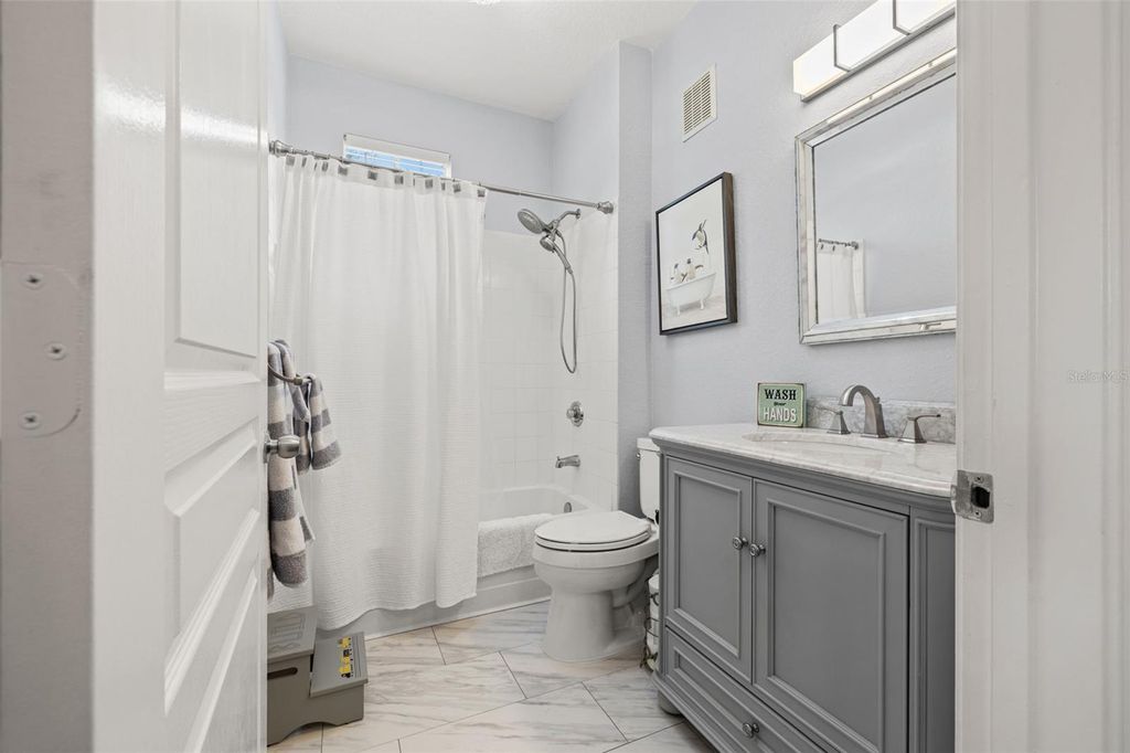 Image 21 of property listing at 5125 PALM SPRINGS BOULEVARD 13104, Tampa, FL 33647