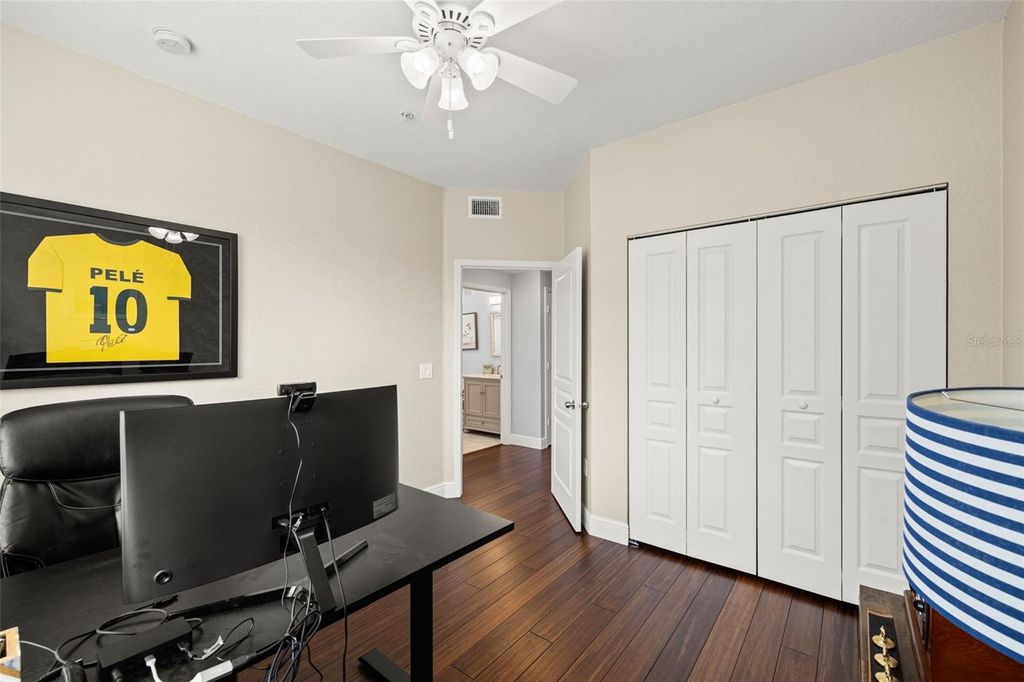Image 23 of property listing at 5125 PALM SPRINGS BOULEVARD 13104, Tampa, FL 33647