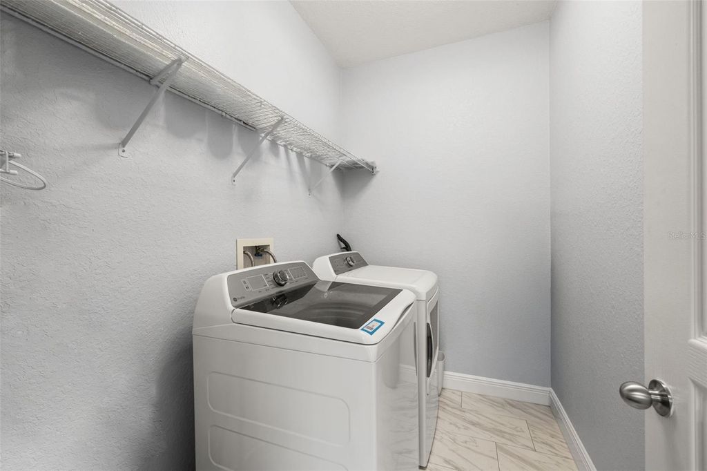 Image 24 of property listing at 5125 PALM SPRINGS BOULEVARD 13104, Tampa, FL 33647