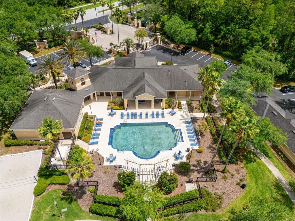 Image 37 of property listing at 5125 PALM SPRINGS BOULEVARD 13104, Tampa, FL 33647