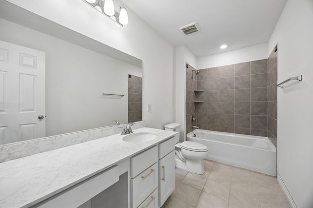 984 Brock Drive, Aubrey, TX 76227