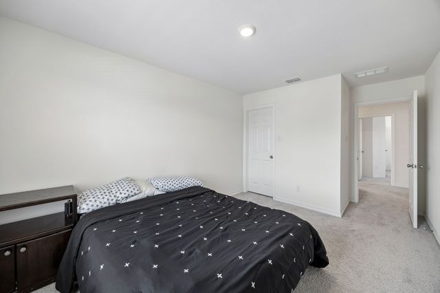 984 Brock Drive, Aubrey, TX 76227