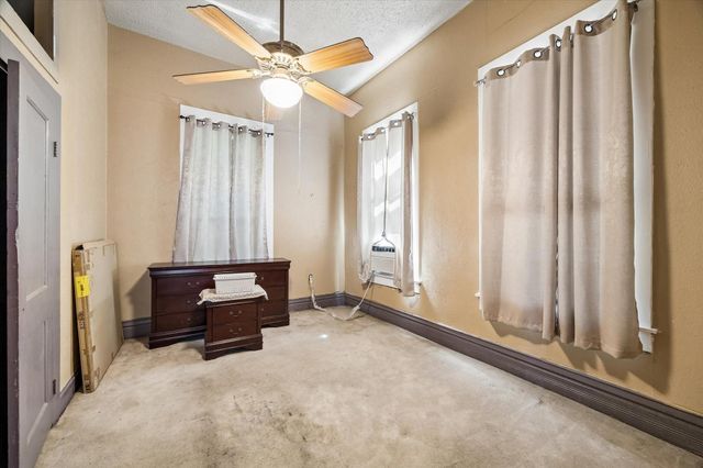 1609 Fulton Street, Houston, TX 77009