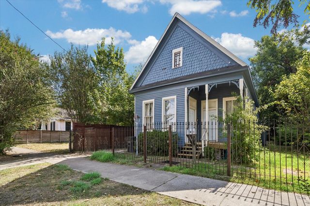 1609 Fulton Street, Houston, TX 77009