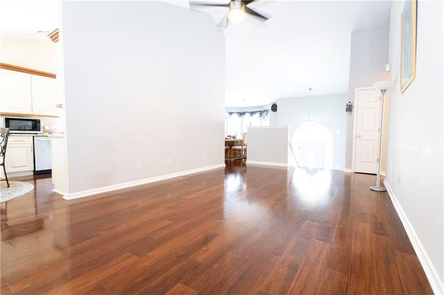315 Myrtlewood Terrace, Tucker, GA 30084