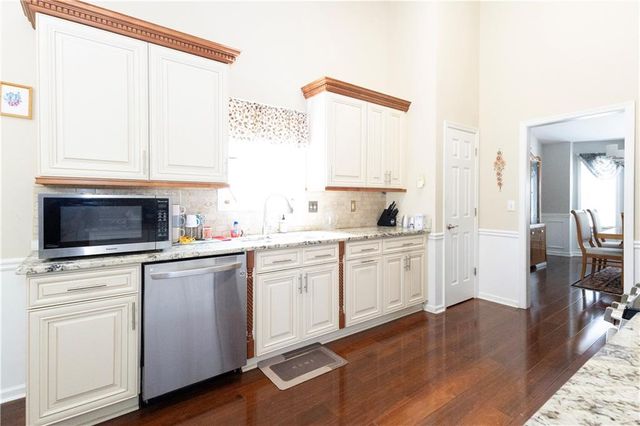 315 Myrtlewood Terrace, Tucker, GA 30084