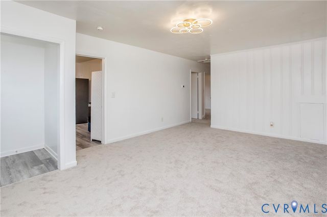 1341 Hinton St, Petersburg, VA 23803