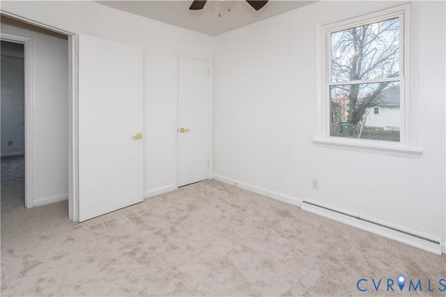 1341 Hinton St, Petersburg, VA 23803