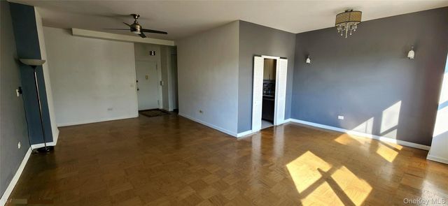 615 Palmer Road 101, Yonkers, NY 10701