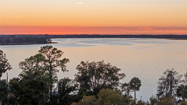 6136 DORA DRIVE, Mount Dora, FL 32757