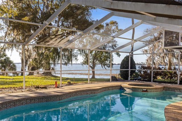 6136 DORA DRIVE, Mount Dora, FL 32757