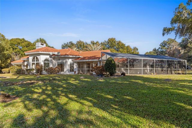 6136 DORA DRIVE, Mount Dora, FL 32757