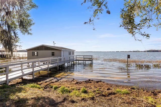 6136 DORA DRIVE, Mount Dora, FL 32757