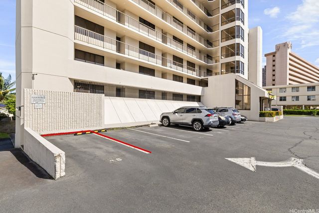 3070 Ala Ilima Street 301, Honolulu, HI 96818