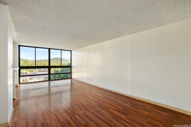 3070 Ala Ilima Street 301, Honolulu, HI 96818