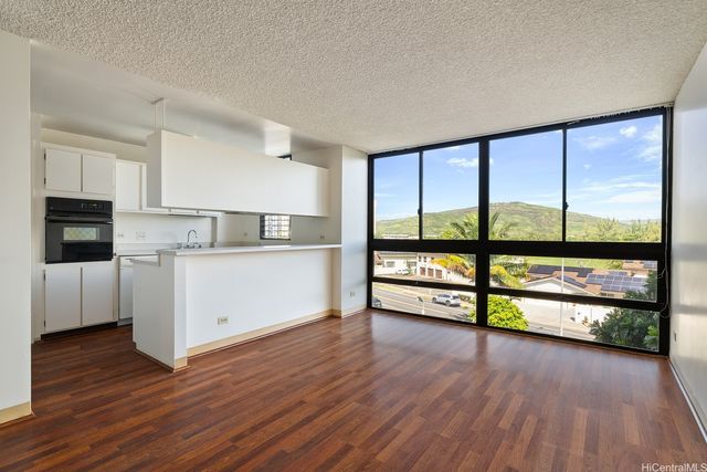3070 Ala Ilima Street 301, Honolulu, HI 96818