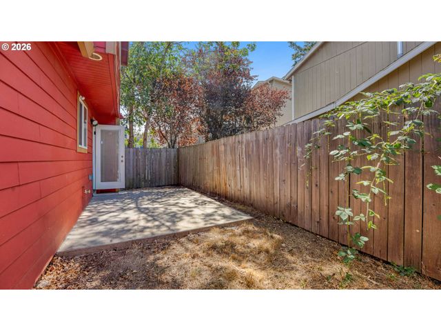 3223 Se 122ND Ave, Portland, OR 97236
