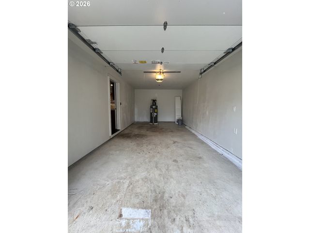 3223 Se 122ND Ave, Portland, OR 97236