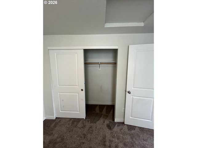 3223 Se 122ND Ave, Portland, OR 97236