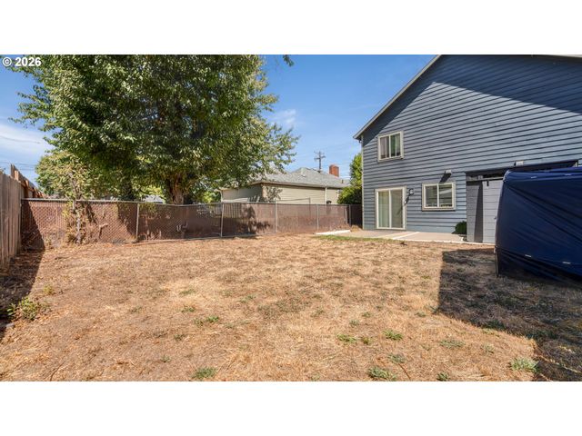 3223 Se 122ND Ave, Portland, OR 97236