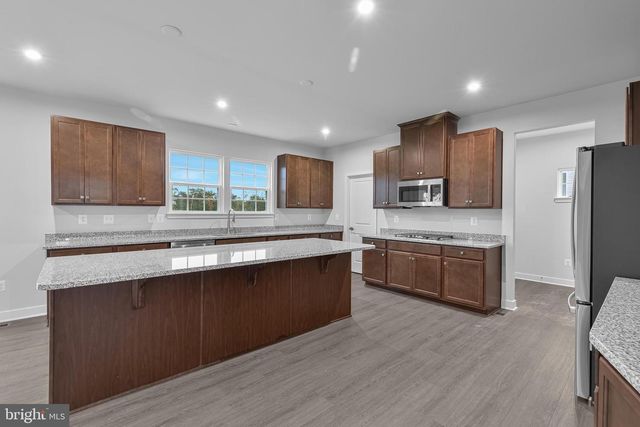 1827 SHANNON DRIVE SOUTH, Greencastle, PA 17225