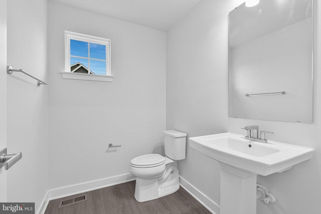 1827 SHANNON DRIVE SOUTH, Greencastle, PA 17225