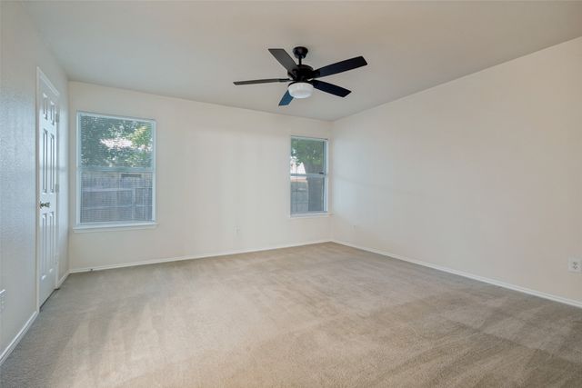 2228 Overlook Lane, Denton, TX 76207