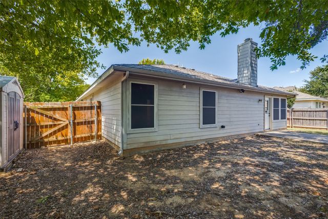 2228 Overlook Lane, Denton, TX 76207