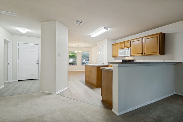 2228 Overlook Lane, Denton, TX 76207
