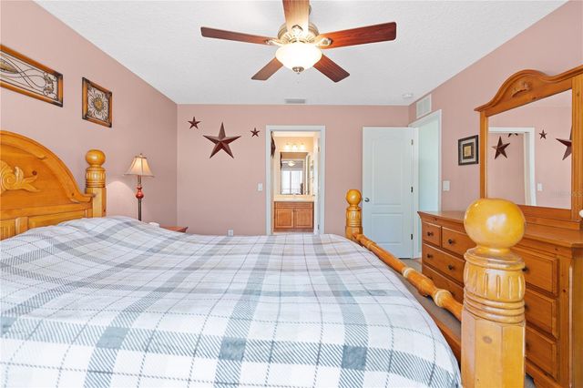 802 SMITH BAY DRIVE, Brandon, FL 33510