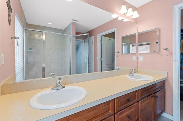 802 SMITH BAY DRIVE, Brandon, FL 33510