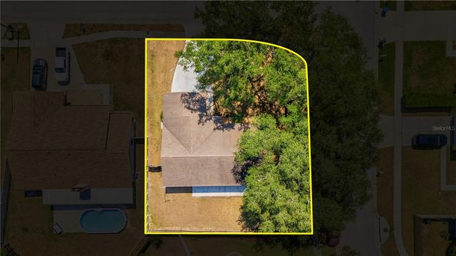 802 SMITH BAY DRIVE, Brandon, FL 33510