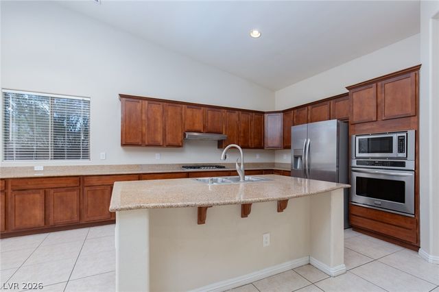 8233 Preppy Fox Avenue, Las Vegas, NV 89131