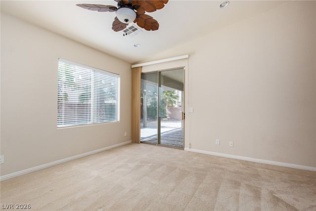 8233 Preppy Fox Avenue, Las Vegas, NV 89131