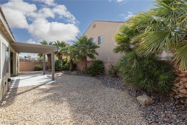 8233 Preppy Fox Avenue, Las Vegas, NV 89131