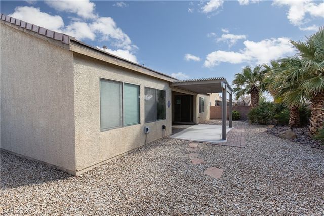 8233 Preppy Fox Avenue, Las Vegas, NV 89131