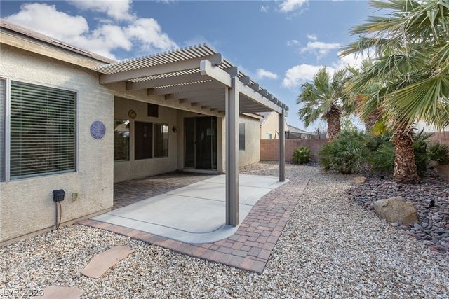 8233 Preppy Fox Avenue, Las Vegas, NV 89131