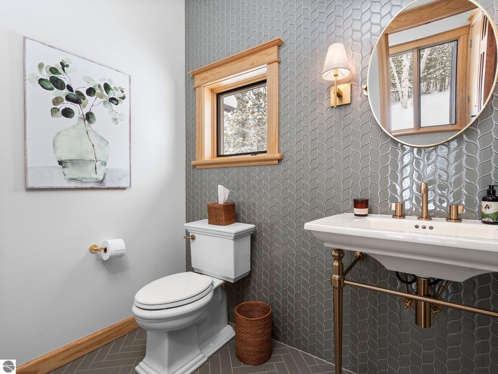 Image 15 of property listing at 7135 E Birch Point Road, Traverse City, MI 49684