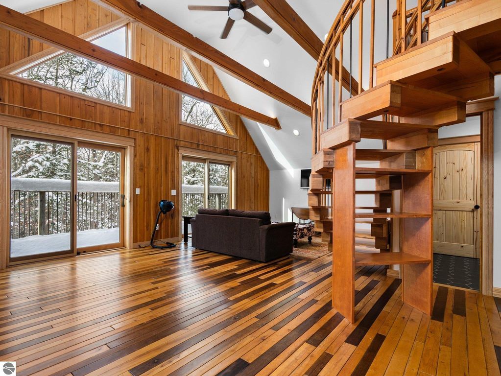 Image 37 of property listing at 7135 E Birch Point Road, Traverse City, MI 49684