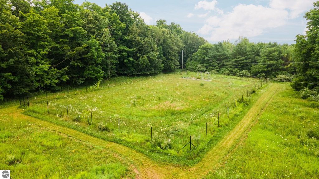 Image 55 of property listing at 7135 E Birch Point Road, Traverse City, MI 49684