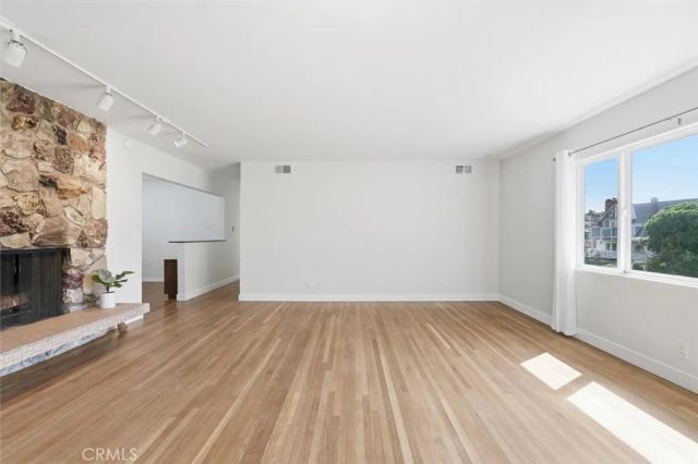 426 Camino Real, Redondo Beach, CA 90277