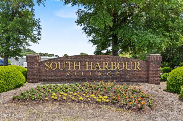4134 Vanessa Drive SE Unit 11, Boiling Spring Lakes, NC 28461