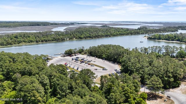 4134 Vanessa Drive SE Unit 11, Boiling Spring Lakes, NC 28461