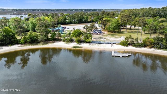 4134 Vanessa Drive SE Unit 11, Boiling Spring Lakes, NC 28461