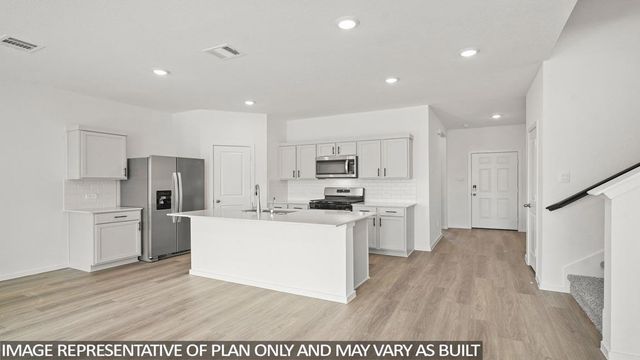 16827 Country Roots Avenue, Conroe, TX 77302