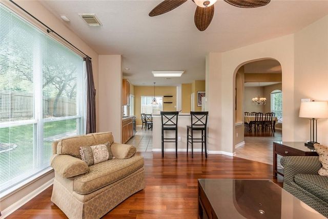 8713 Edmund CT, Austin, TX 78749