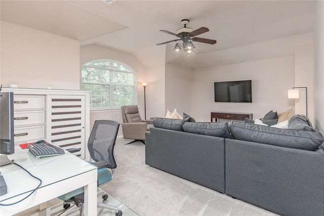 8713 Edmund CT, Austin, TX 78749