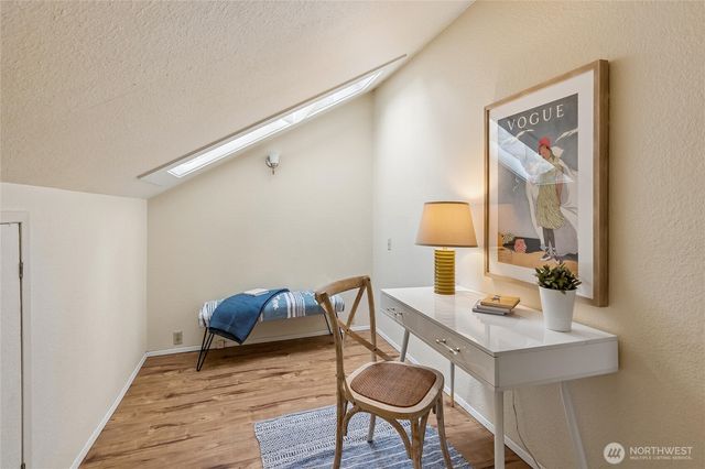 346 NE 58th Street, Seattle, WA 98105