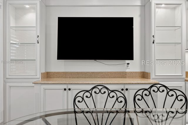 12 Valencia Rd Apt 36, Hilton Head Island, SC 29928