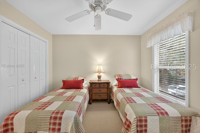 12 Valencia Rd Apt 36, Hilton Head Island, SC 29928